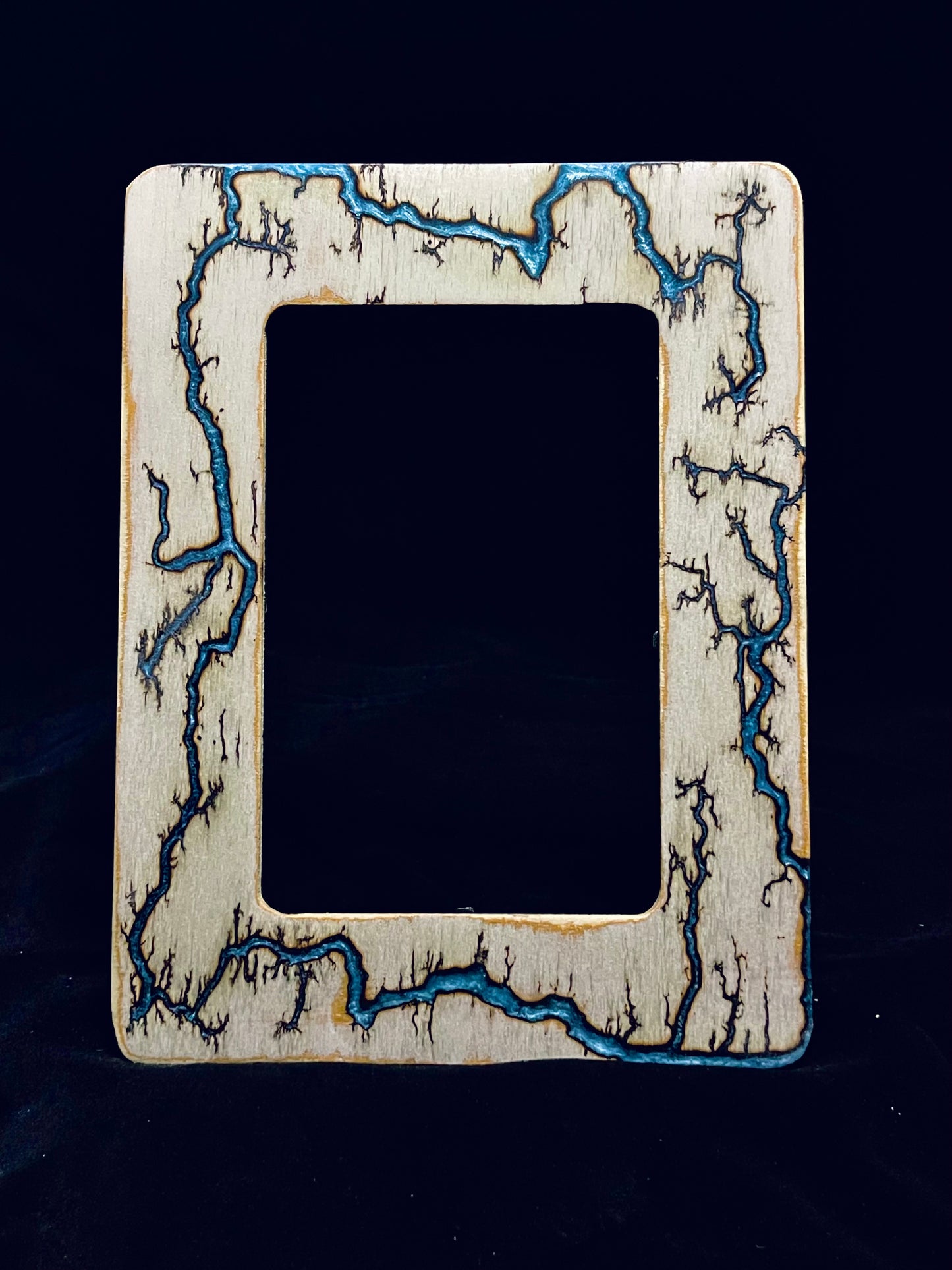 Rounded Edge Rectangular Frame