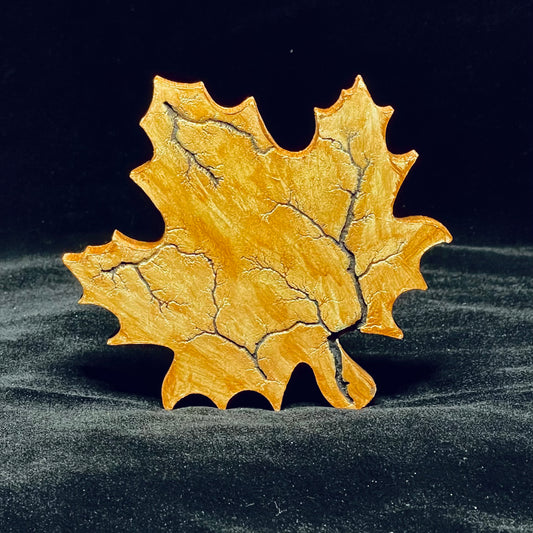 Yellow-gold Maple Leaf